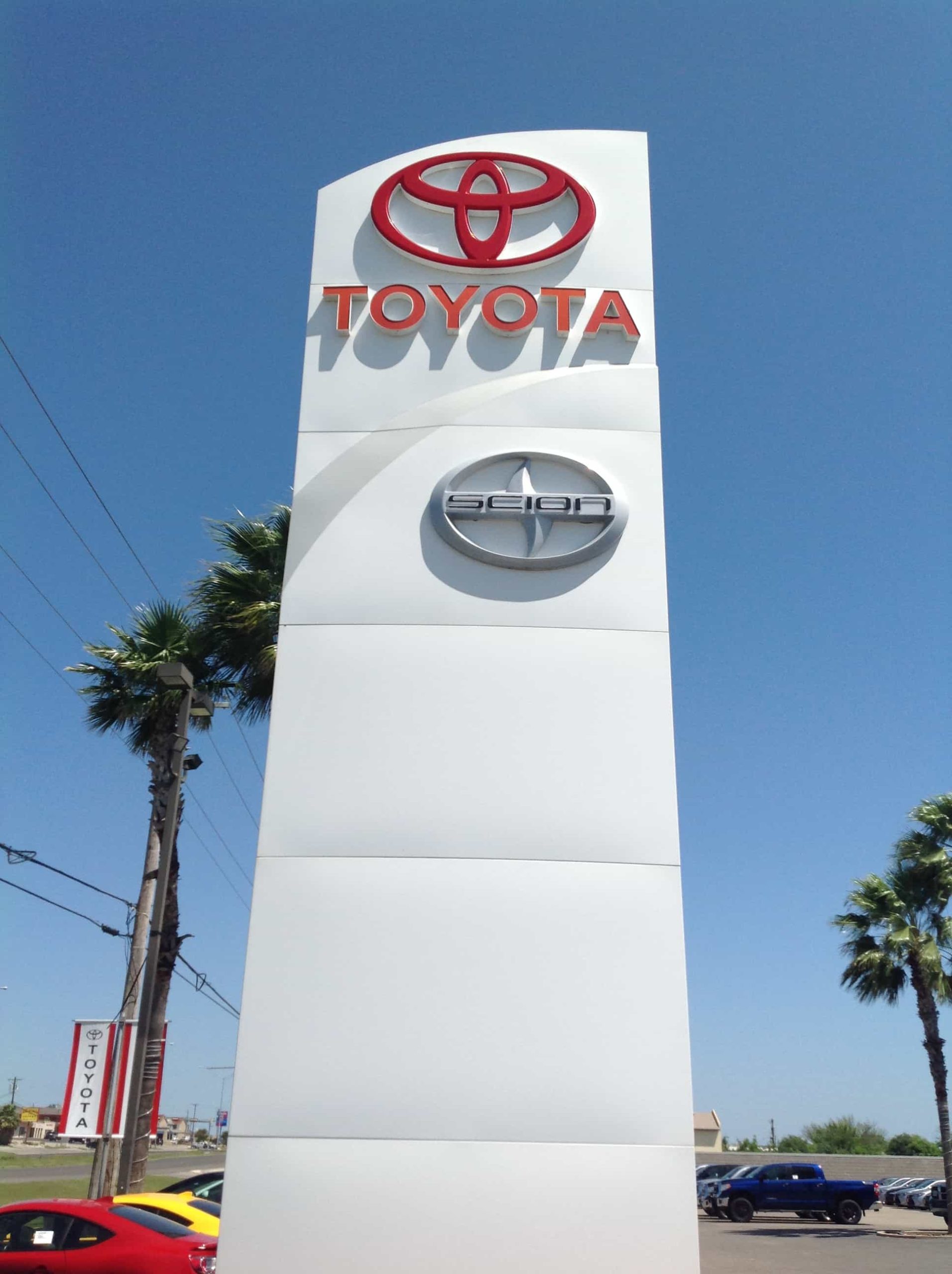 Car Dealership Signage